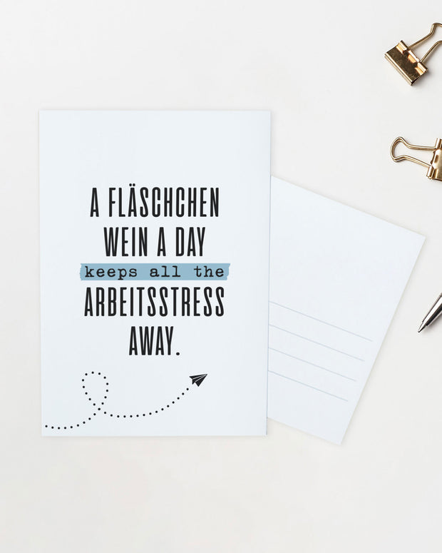 Fläschchen Wein - Postkarte